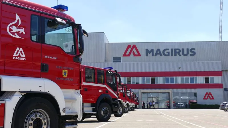 Magirus 울름 건물과 소방차