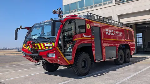 DRAGON X6 김포국제공항 납품 공개 기록 사진, 앞쪽 비스듬한 모습, 1번 차량 표기