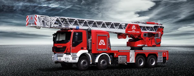 Magirus M68L 고가사다리차 측면